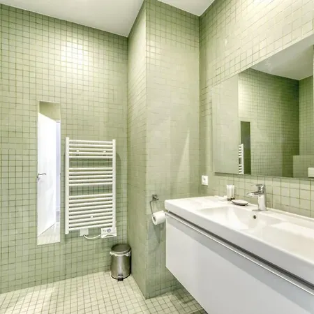 Cmg Butte Montmartre Berthe I Apartamento Paris
